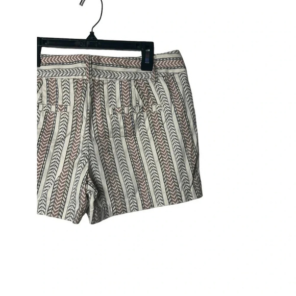 1755. LOFT LINES/CHEVRON PATTERN 100% COTTON SHORTS SIZE 0 CREAM/BROWN/GREEN - Picture 6 of 7
